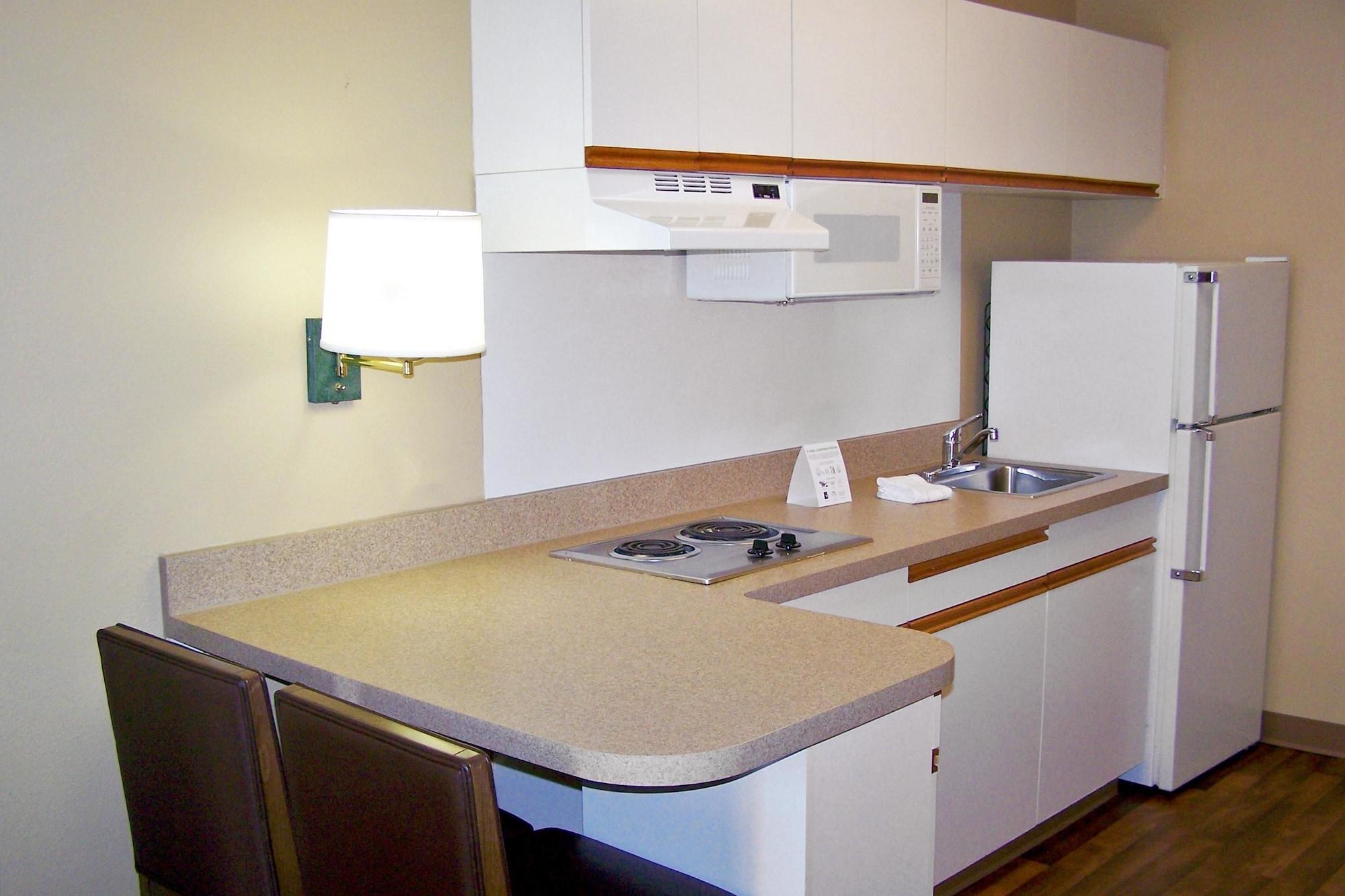Extended Stay America Suites - Kansas City - Overland Park - Nall Ave Экстерьер фото