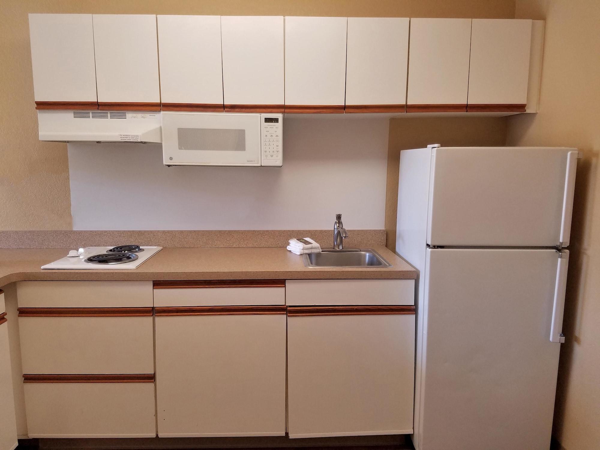 Extended Stay America Suites - Kansas City - Overland Park - Nall Ave Экстерьер фото
