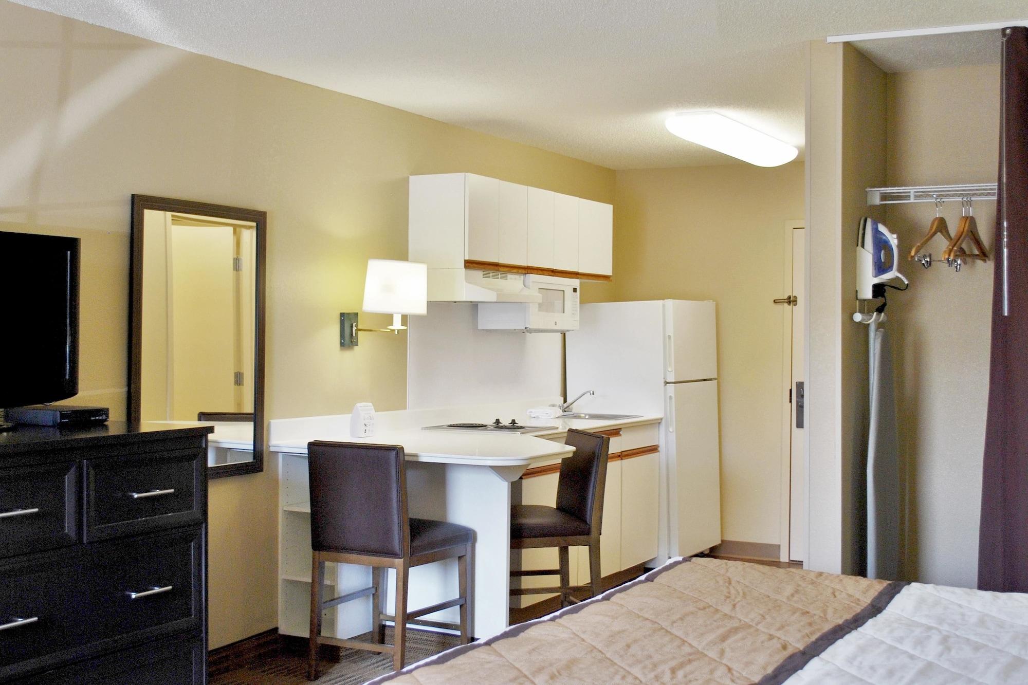 Extended Stay America Suites - Kansas City - Overland Park - Nall Ave Экстерьер фото