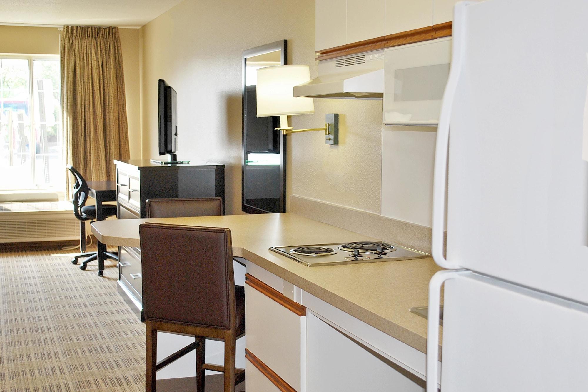 Extended Stay America Suites - Kansas City - Overland Park - Nall Ave Экстерьер фото
