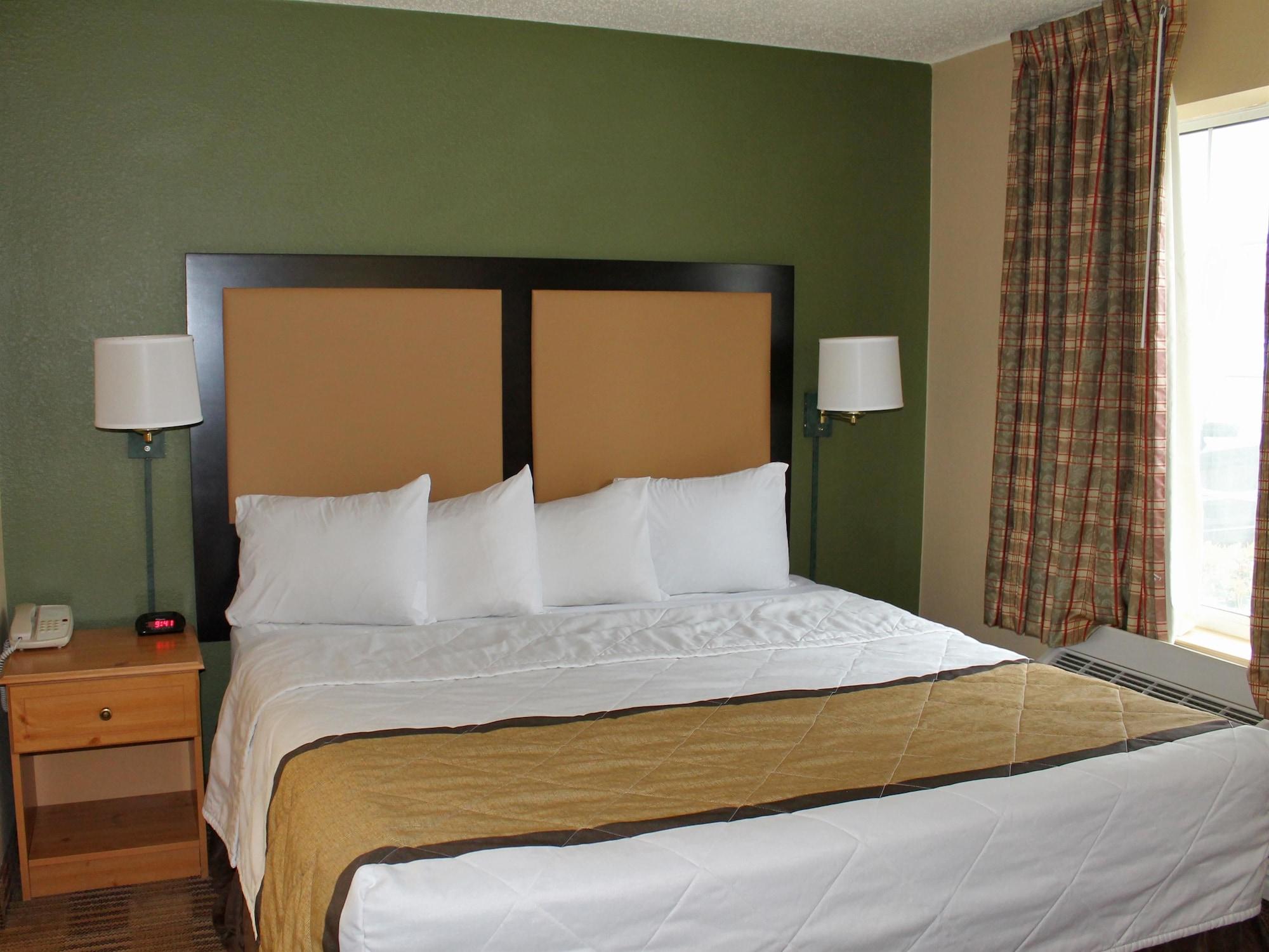 Extended Stay America Suites - Kansas City - Overland Park - Nall Ave Экстерьер фото